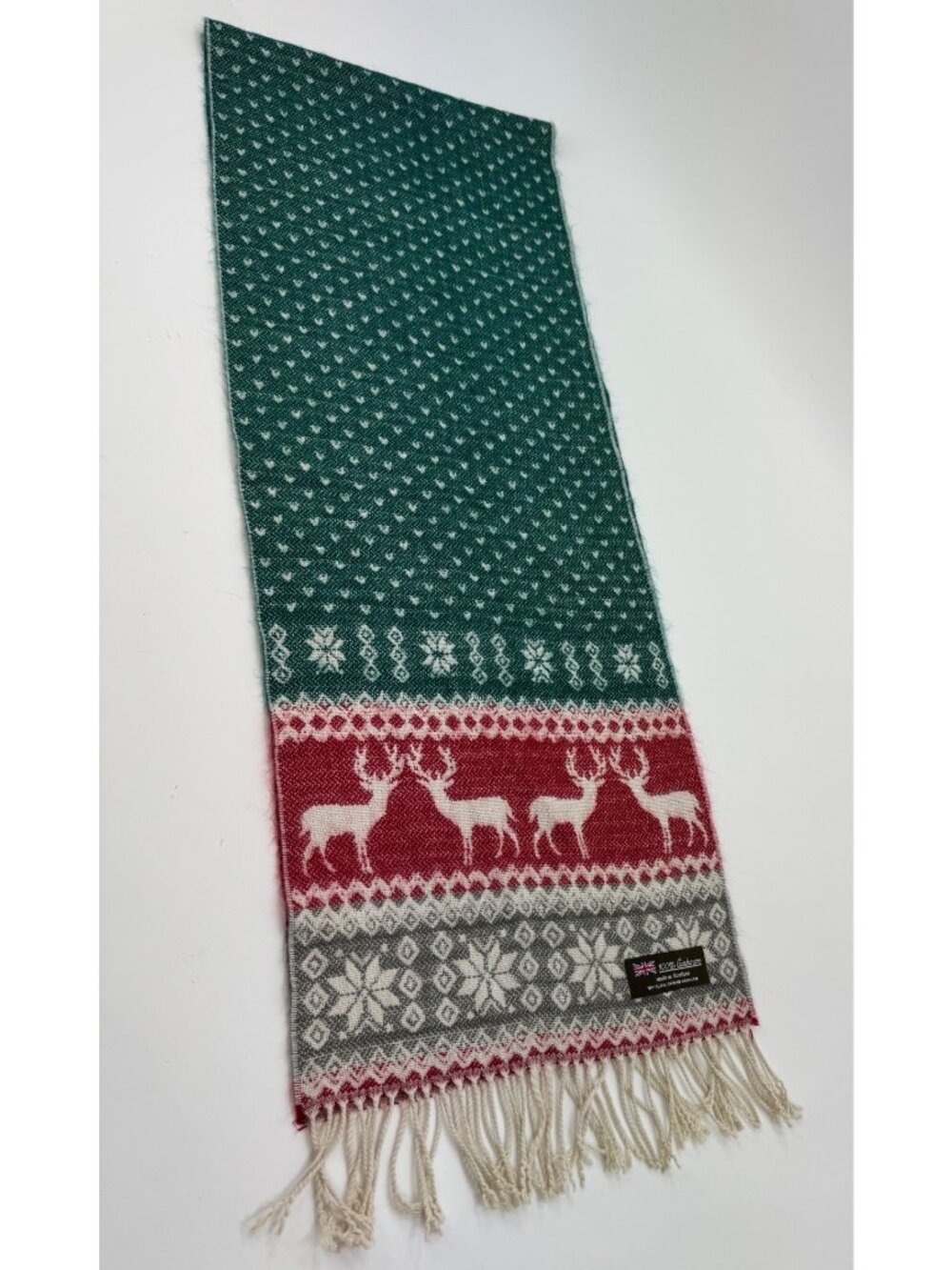 Made in Scotland 100% Cashmere Winter Deer Snowflake Scarf Green Red Fringed